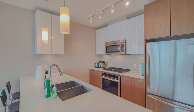 2BDR & 2Bath | AC | 900sq.ft | Free WiFi&Parking