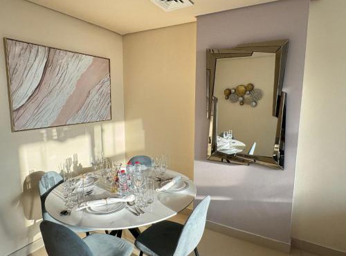 2BR available with Private terrace
