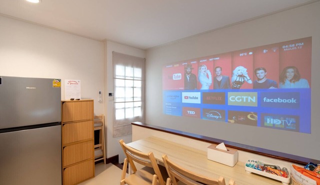 2BR Budget Home Yaowarat 5min MRT Nivas Wanit ECO