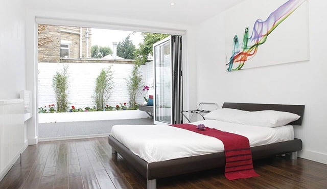 2BR Family Garden Flat Sleeps 8