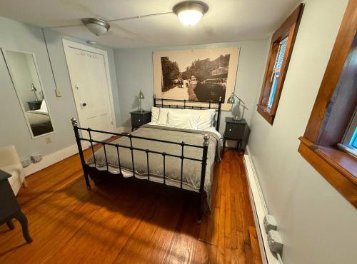 2BR Pet-Friendly Walk to Cafes Trails & Wineries