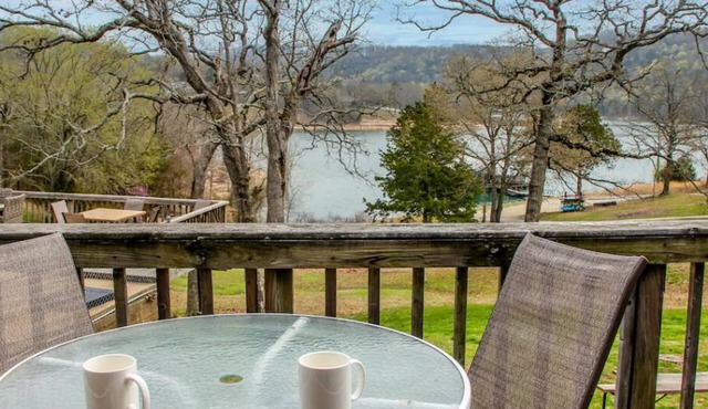 2BR Waterfront Cabin w/Pool + Swim & Boat dock