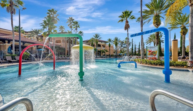 2BR With Jacuzzi Arcade 10 Mins to Parks