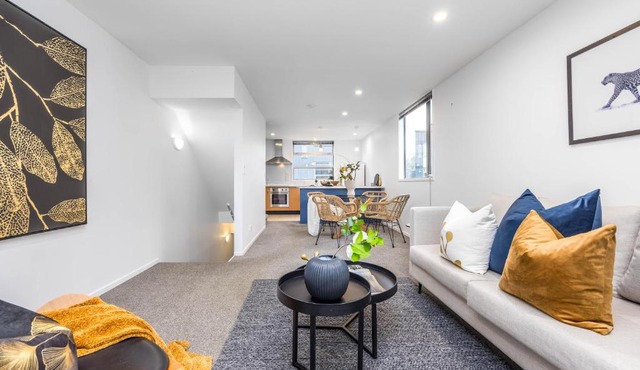 3 BDR CBD Get Away