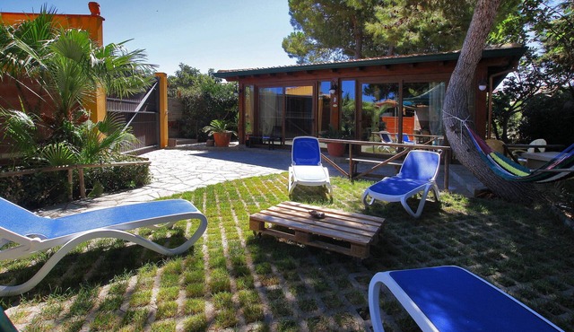 3 Bedrooms Villa, 2 Bathrooms, WiFi, Garden, bbq, Outside Kitchen, Public Pool