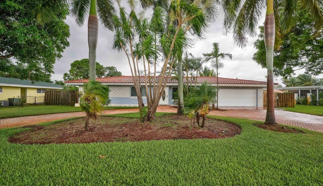 3-BED / 2-BATH / HEATED POOL HOME IN WEST PALM BEACH