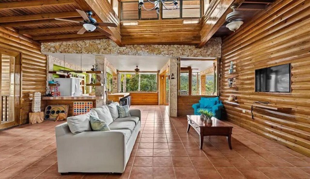 3 bed 2 bath W pool @ Juncos