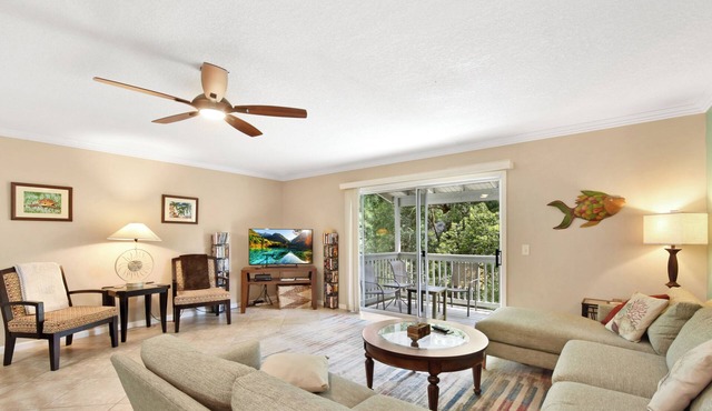 3 bed/3.5 bath Pet Friendly Demere Landing Townhome