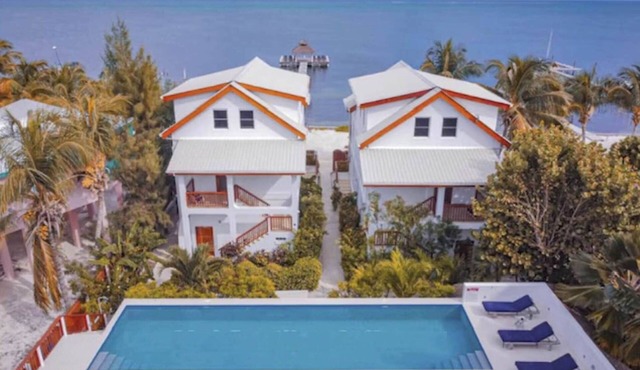 3 bed/3 bath Penthouse Velento #7-Partial Ocean Views/POOL/private dock