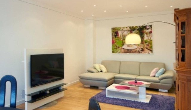 3 bed apartment, Olive - Scheid, Edith