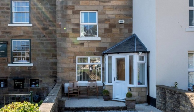 3 Bed in Sandsend (oc-wa081)