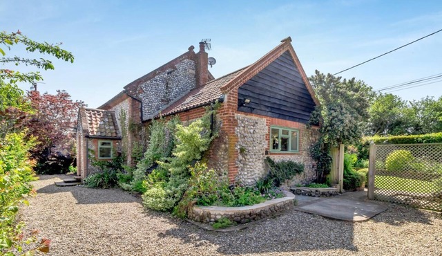 3 Bed in Sustead (oc-1880)