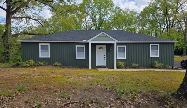 3 Bed Room 2 Bath Rancher