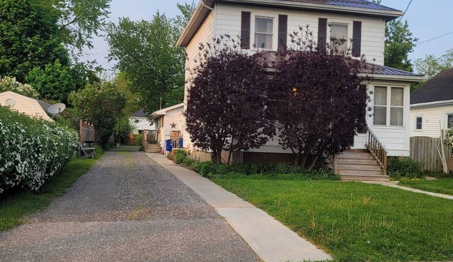 3 bed Traditional Style peaceful house near Downtown Chatham