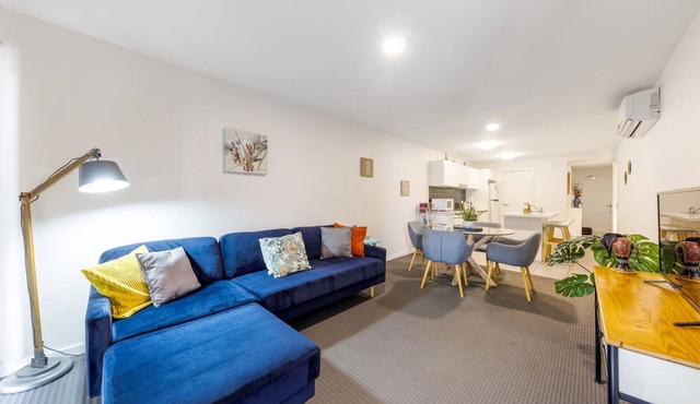 3-Bed Unit with Pool & Gym by Bush & Beach