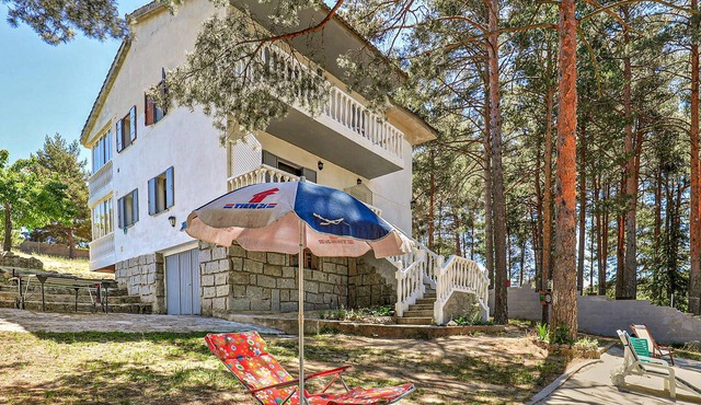 3 bedroom accommodation in Navarredonda de Gredos