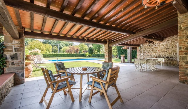 3 bedroom accommodation in Terranuova Bracciolini