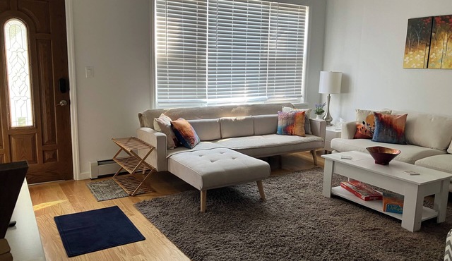 3-bedroom 2-bath house in quiet FLUSHING - WiFi, AC, fully furnished + 1 parking