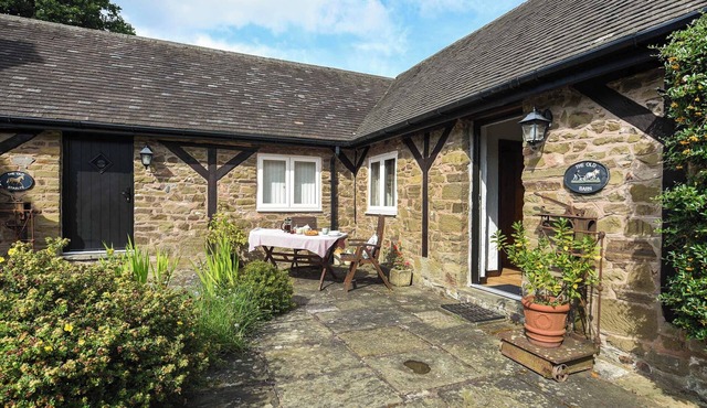 3 bedroom accommodation in Church Stretton