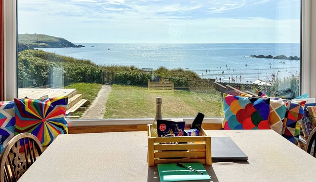 3 bedroom accommodation in Challaborough