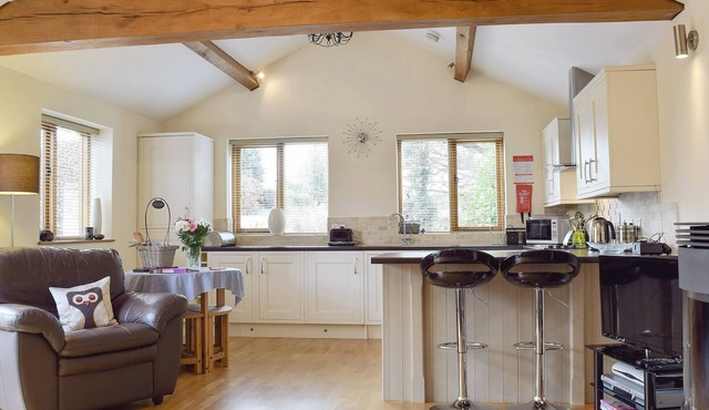 3 bedroom accommodation in Kidderminster