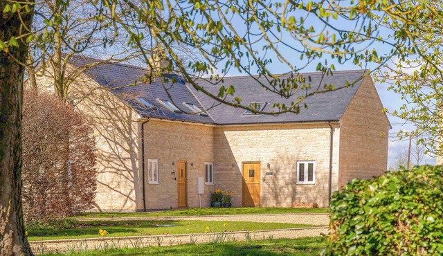 3 bedroom accommodation in Baston, near Stamford
