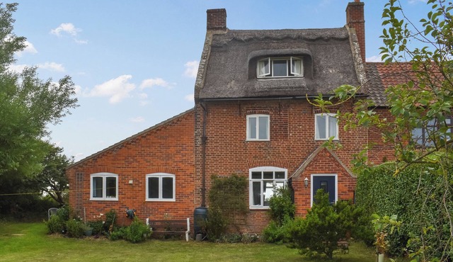 3 bedroom accommodation in Happisburgh