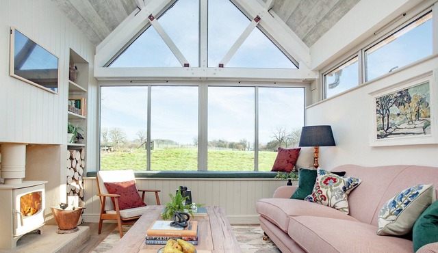 3 bedroom accommodation in Kentisbeare, near Cullompton