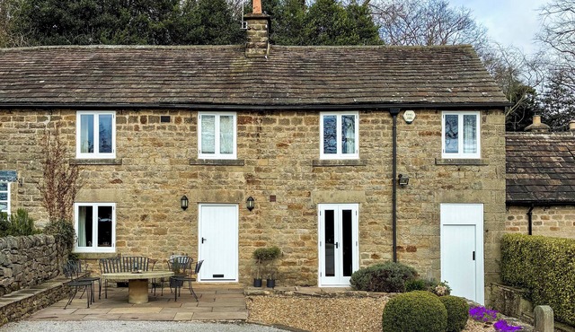 3 bedroom accommodation in Grindleford