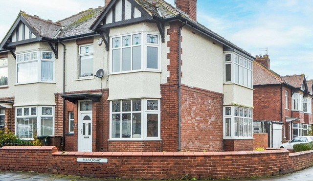 3 bedroom accommodation in Tynemouth