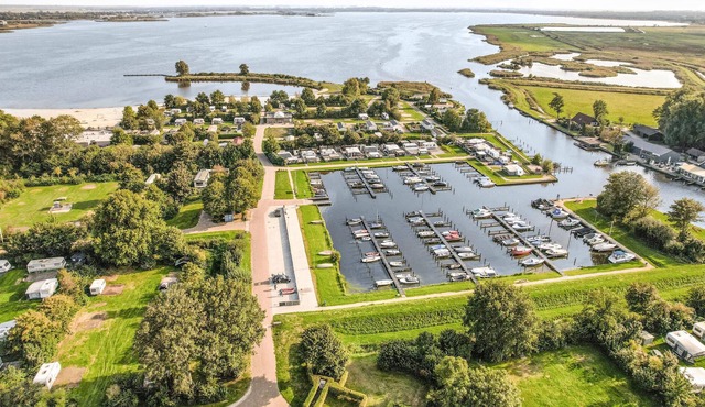 3 bedroom accommodation in Kropswolde
