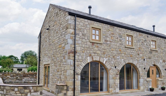 3 bedroom accommodation in Pendleton, near Clitheroe
