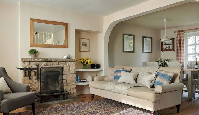 3 bedroom accommodation in Pickering