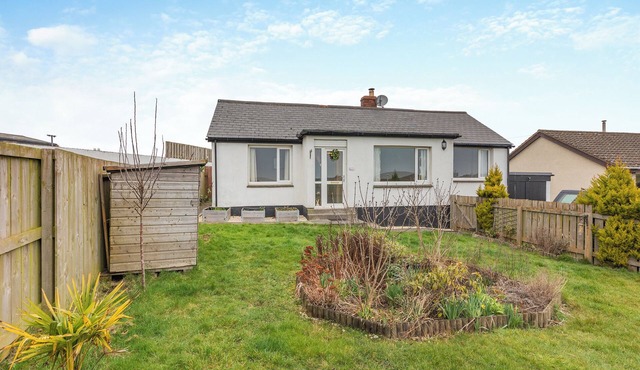3 bedroom accommodation in Belford