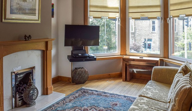 3 bedroom accommodation in Glasgow