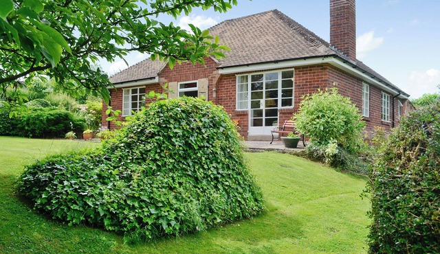 3 bedroom accommodation in Ruckhall, Eaton Bishop, near Hereford