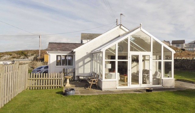 3 bedroom accommodation in Trearddur Bay, near Holyhead