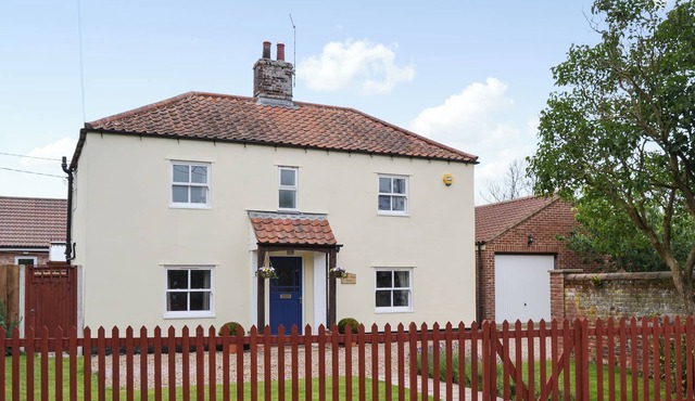 3 bedroom accommodation in Sea Palling, near Stalham