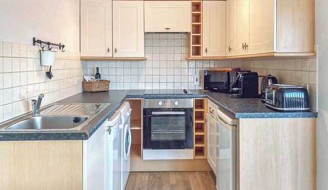 3 bedroom accommodation in Brundall, Norwich