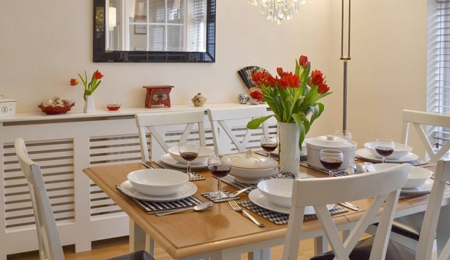 3 bedroom accommodation in Westgate