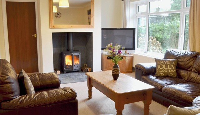 3 bedroom accommodation in Sturminster Marshall, near Wimborne