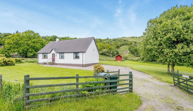 3 bedroom accommodation in Appin, near Oban
