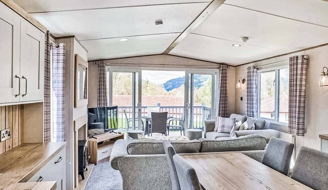3 bedroom accommodation in Hunters Quay, Argyll