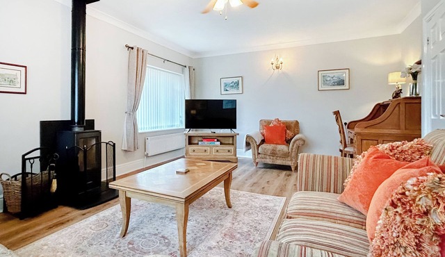 3 bedroom accommodation in Topcliffe, near Thirsk
