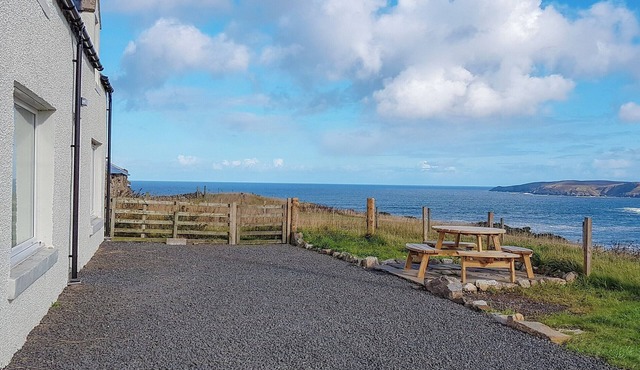 3 bedroom accommodation in Armadale, near Bettyhill