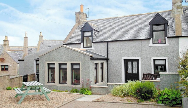 3 bedroom accommodation in Whitehills, near Banff