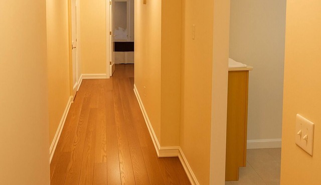 3-bedroom apartment in enchanting Monsey with fitness room, AC