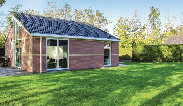 3 bedroom awesome home in Tzummarum