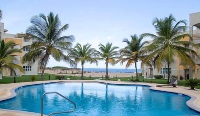 3 bedroom beach front condo @ Jobos beach