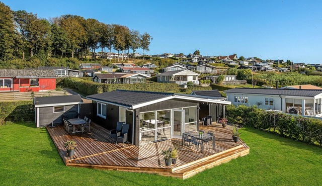 3 bedroom beach front home in Aabenraa